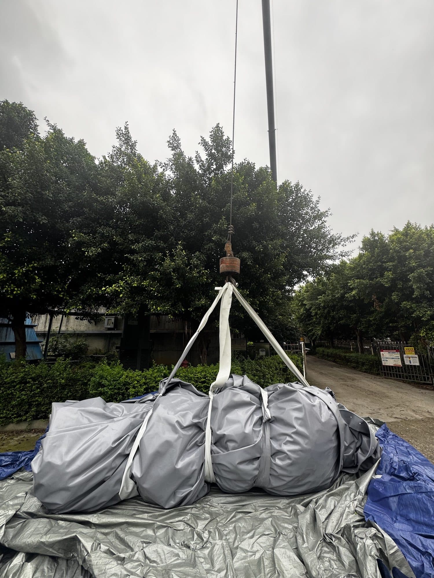 新内膜吊装带和吊点检查
